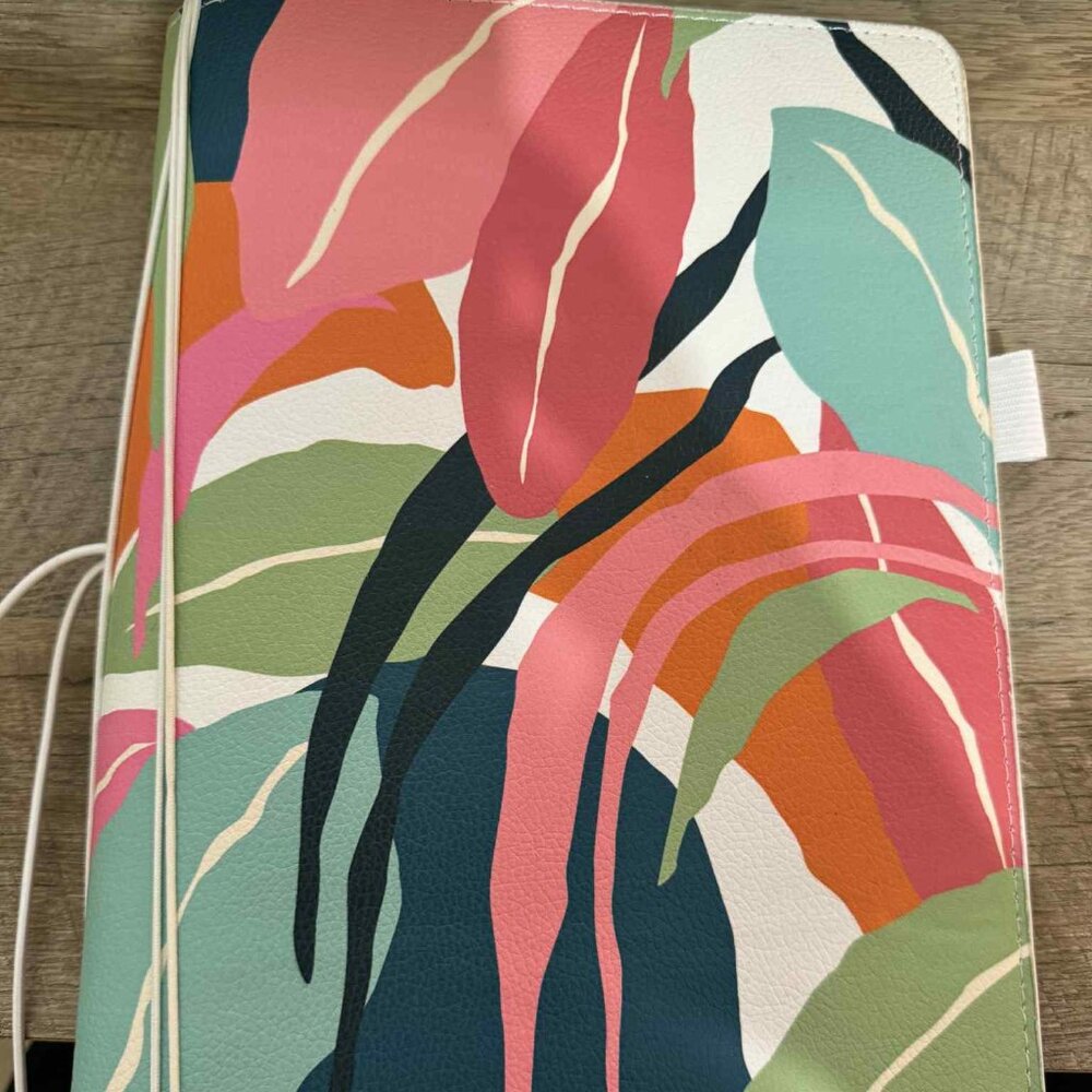 Tula XII XII Pouch - Pastel Jungle